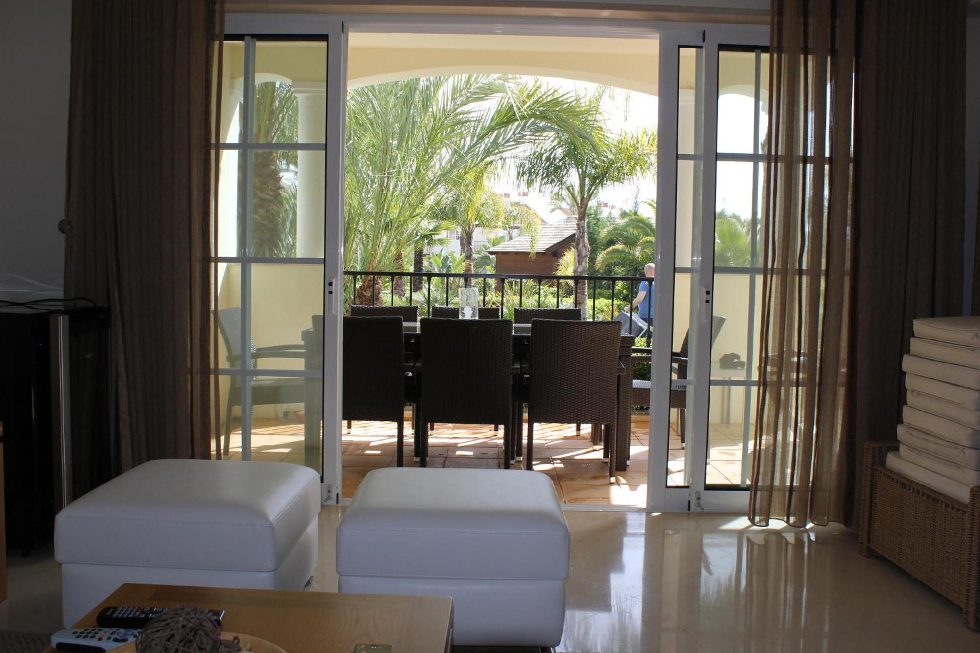 Luxury 3 Bedroom Apartment On Gated Complex Quarteira Eksteriør billede