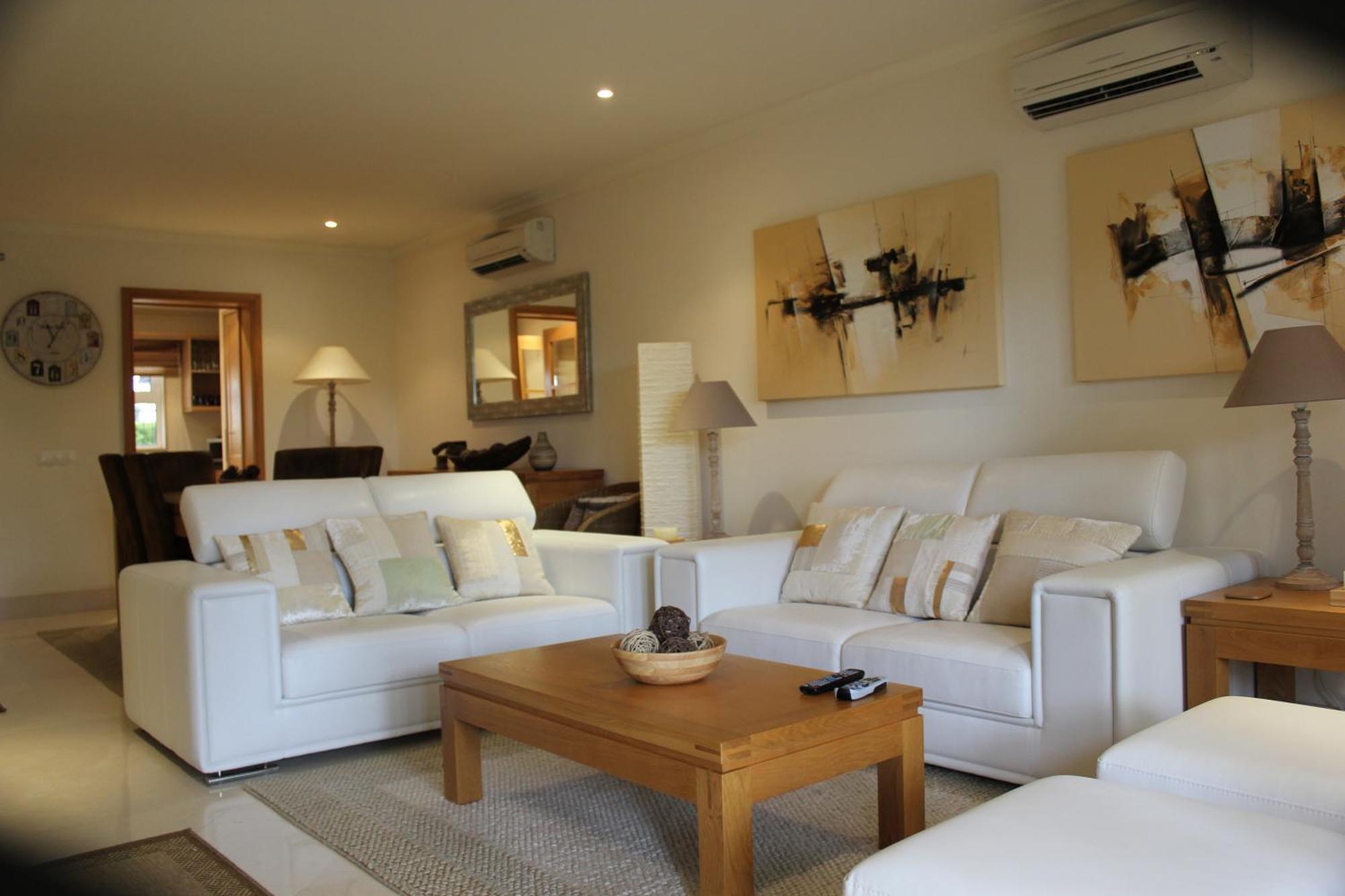 Luxury 3 Bedroom Apartment On Gated Complex Quarteira Eksteriør billede